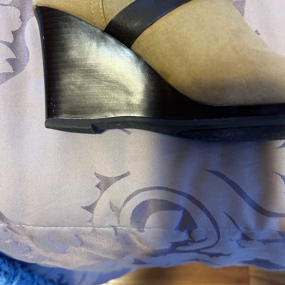 Boots with wedge heel - Picture 3 of 8